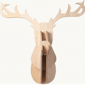 Tête de cerf murale en bois